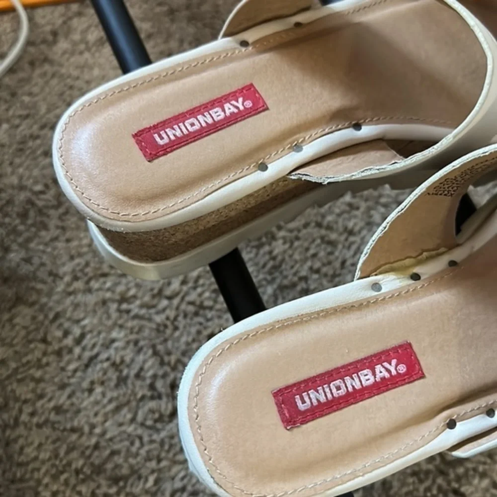 Unionbay Womens Zozo Slide Platform Sandals size 7.5